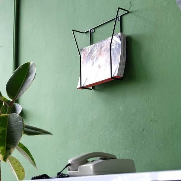 Vinyl Holder 3 scaled