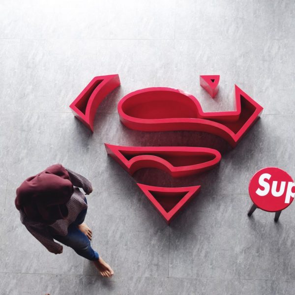superman shelf 10