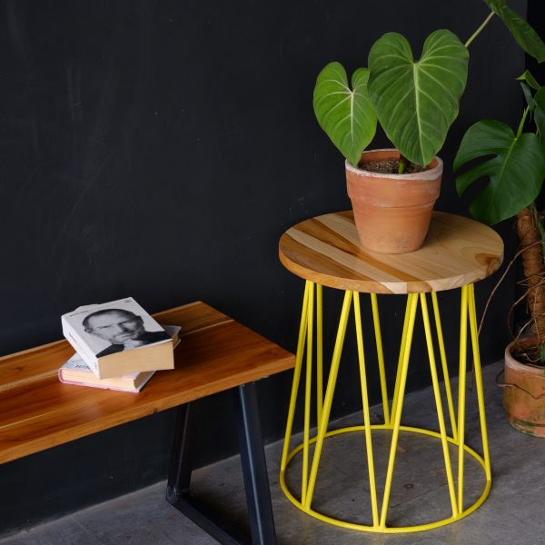 Ipukan Side Table 31 scaled
