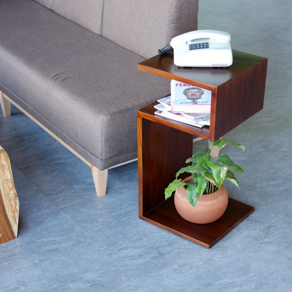 Sindang Agung Side Table 11 scaled