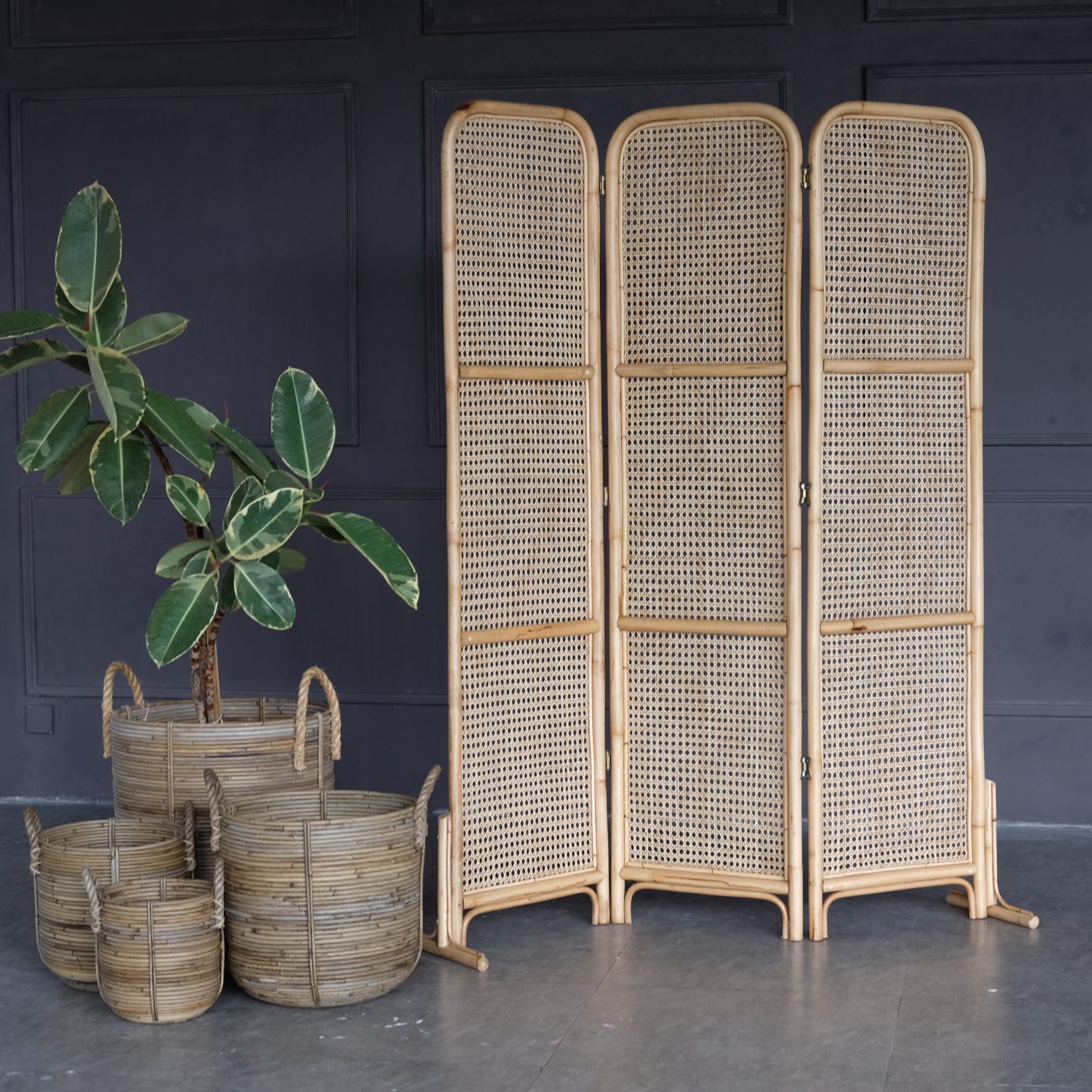 Kelly Rattan Partition - tanganketiga